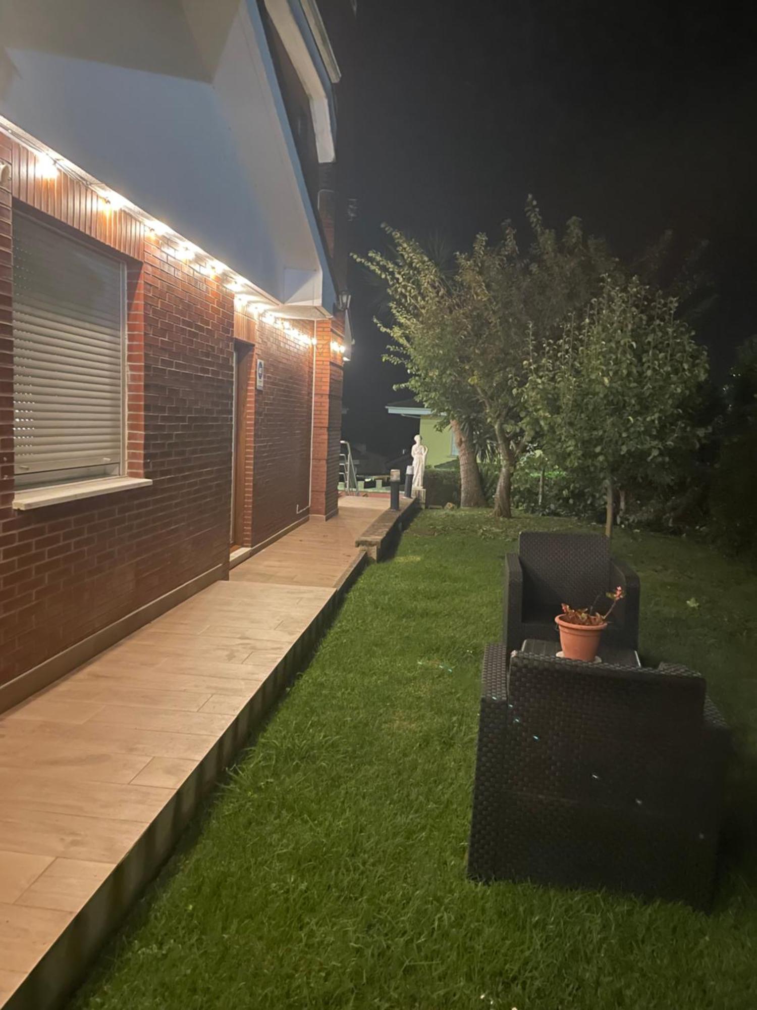 Habitaciones En Chalet Con Jardin Boó de Piélagos Eksteriør bilde
